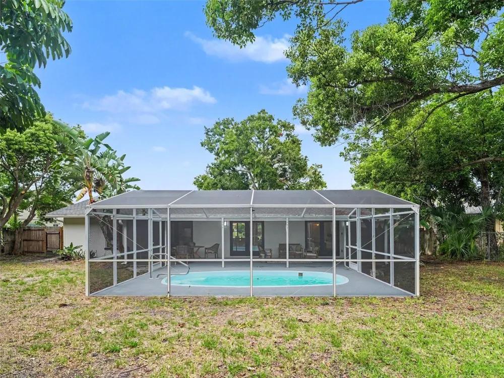 6703 POINTE WEST BLVD Bradenton, FL 34209