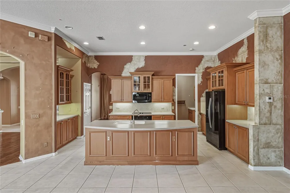 12518 LAKE JOVITA BOULEVARD Dade City, FL 33525