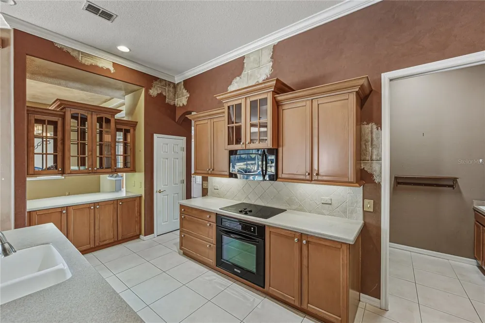 12518 LAKE JOVITA BOULEVARD Dade City, FL 33525
