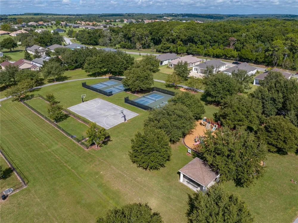 12518 LAKE JOVITA BOULEVARD Dade City, FL 33525