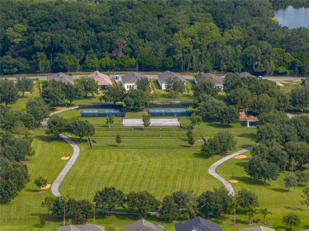 12518 LAKE JOVITA BOULEVARD Dade City, FL 33525