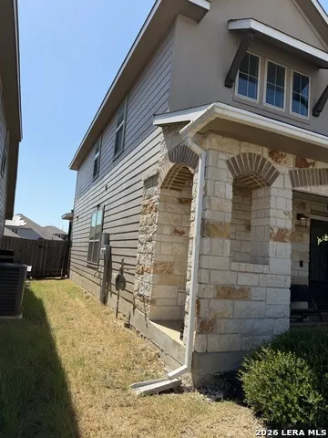 4811 Belgravia Park Converse, TX 78109