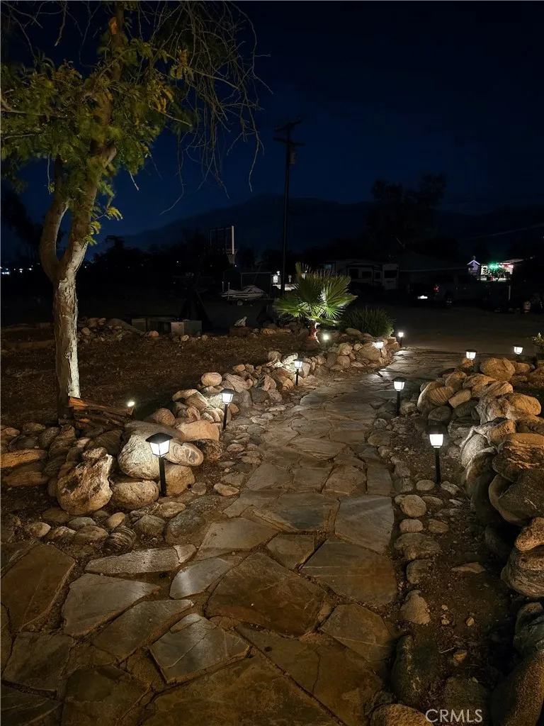 295 Summit Drive Banning, CA 92220