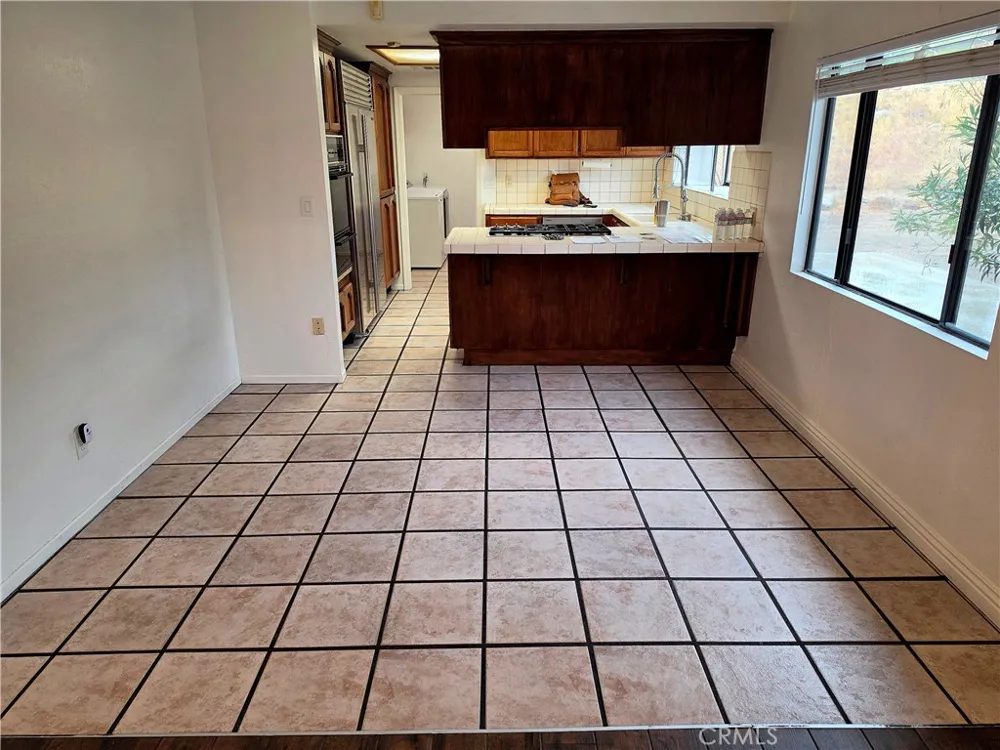295 Summit Drive Banning, CA 92220