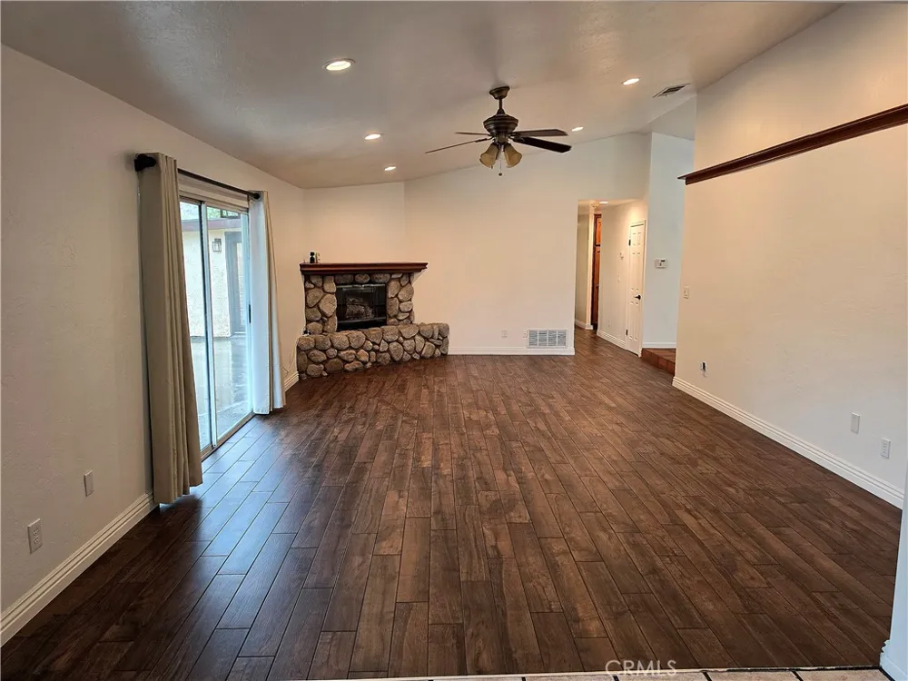 295 Summit Drive Banning, CA 92220