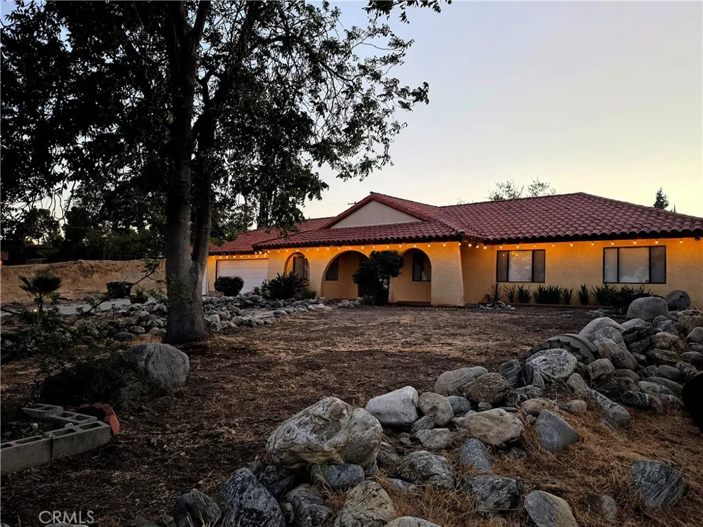 295 Summit Drive Banning, CA 92220