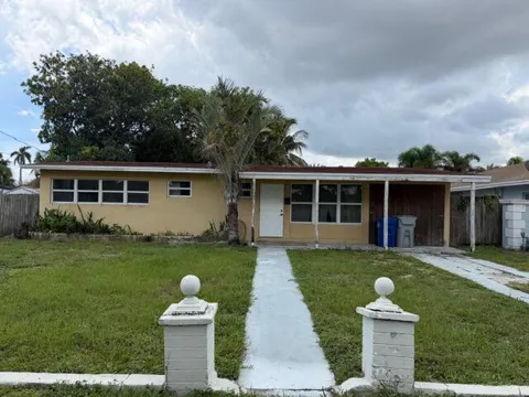 1130 NE 4TH STREET
