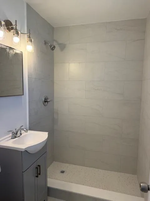1130 NE 4TH STREET Pompano Beach, FL 33060