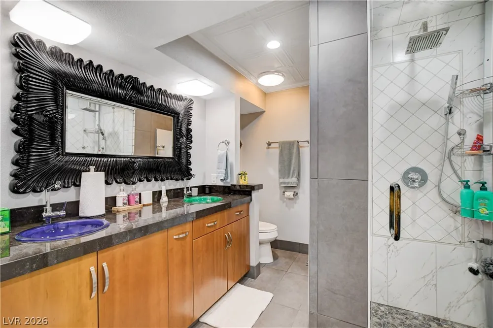 3200 Bel Air Drive Las Vegas, NV 89109