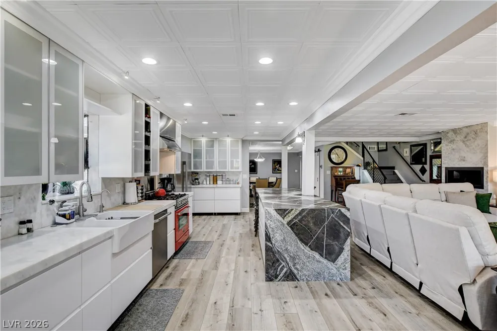 3200 Bel Air Drive Las Vegas, NV 89109