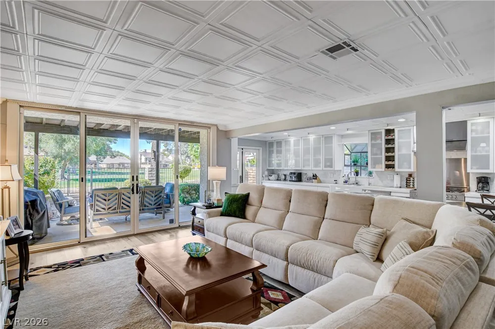 3200 Bel Air Drive Las Vegas, NV 89109
