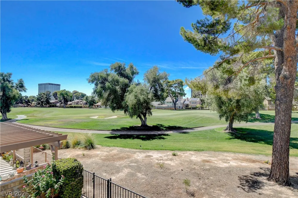 3200 Bel Air Drive Las Vegas, NV 89109