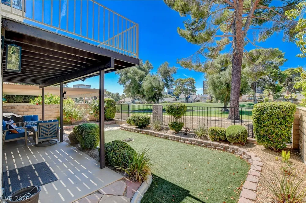 3200 Bel Air Drive Las Vegas, NV 89109