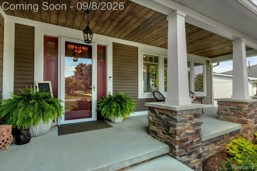 16128 Silvercrest Drive Fenton City, MI 48430