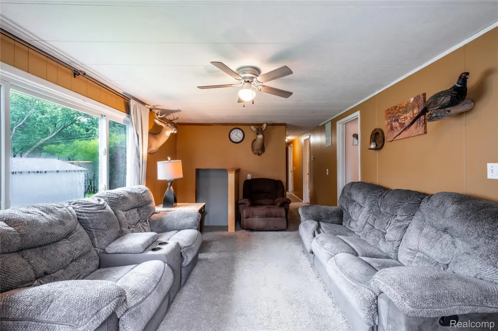 535 Snyder Road Highland Charter Township, MI 48357