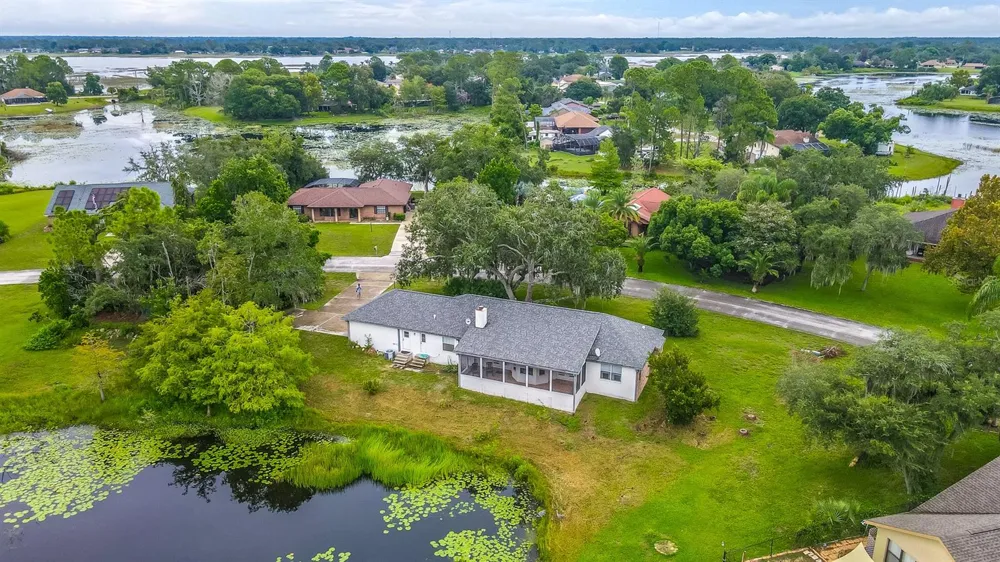2366 SALEM DRIVE Deltona, FL 32738
