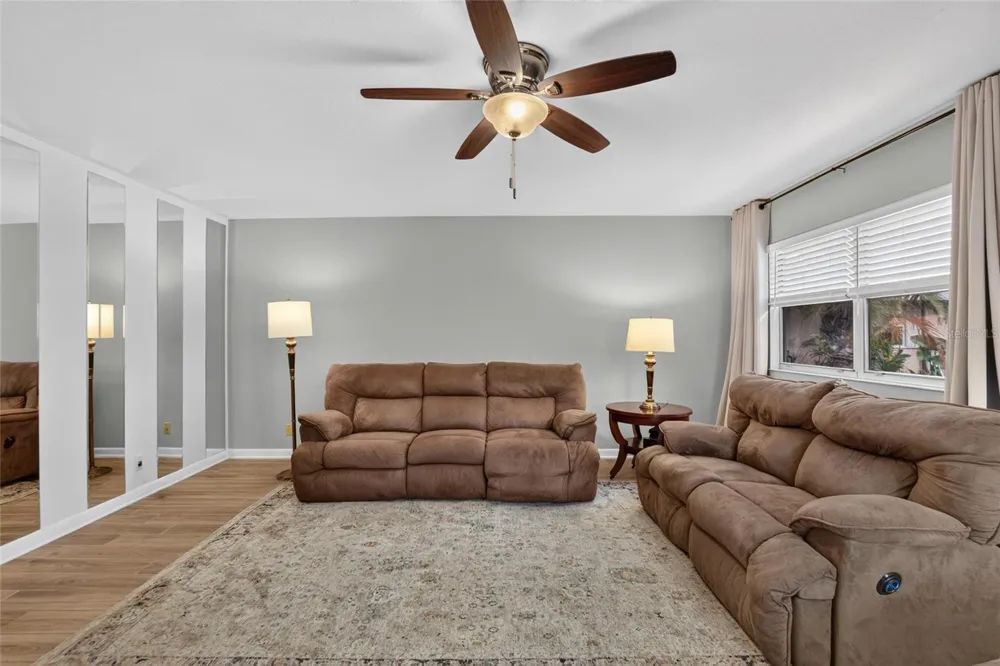 1802 BEDFORD TERRACE #180 Sun City Center, FL 33573