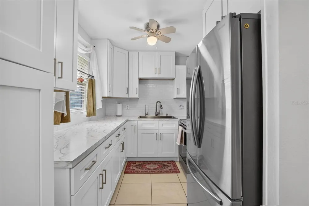 1802 BEDFORD TERRACE #180 Sun City Center, FL 33573