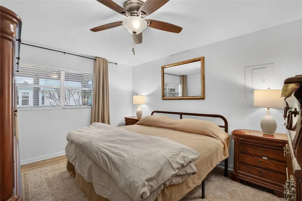 1802 BEDFORD TERRACE #180 Sun City Center, FL 33573