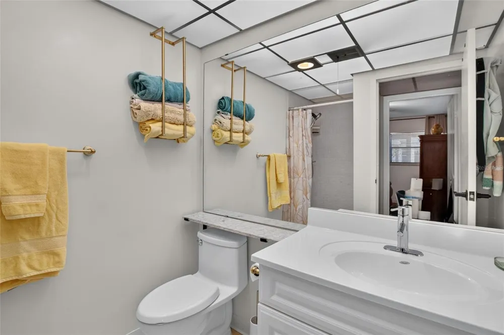 1802 BEDFORD TERRACE #180 Sun City Center, FL 33573