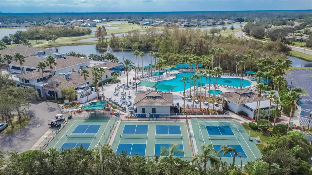 1802 BEDFORD TERRACE #180 Sun City Center, FL 33573
