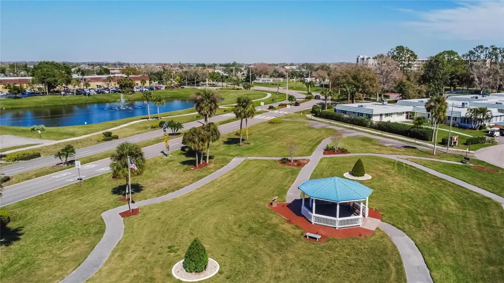 1802 BEDFORD TERRACE #180 Sun City Center, FL 33573