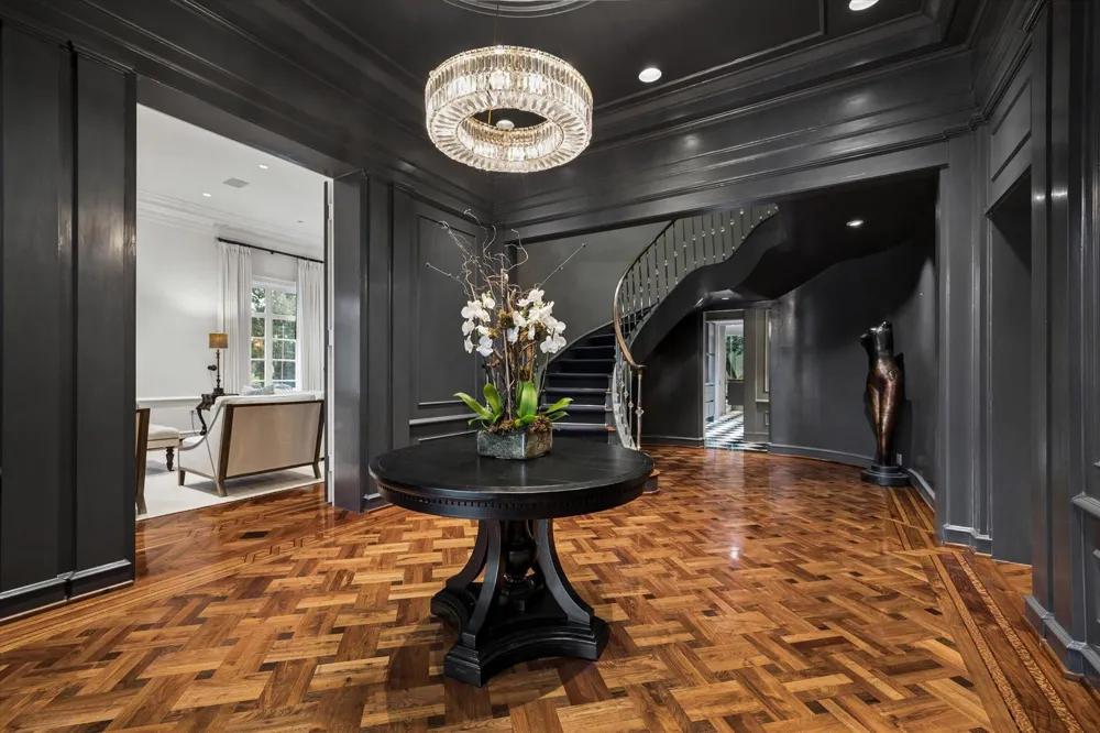 20 Sunset Boulevard Houston, TX 77005