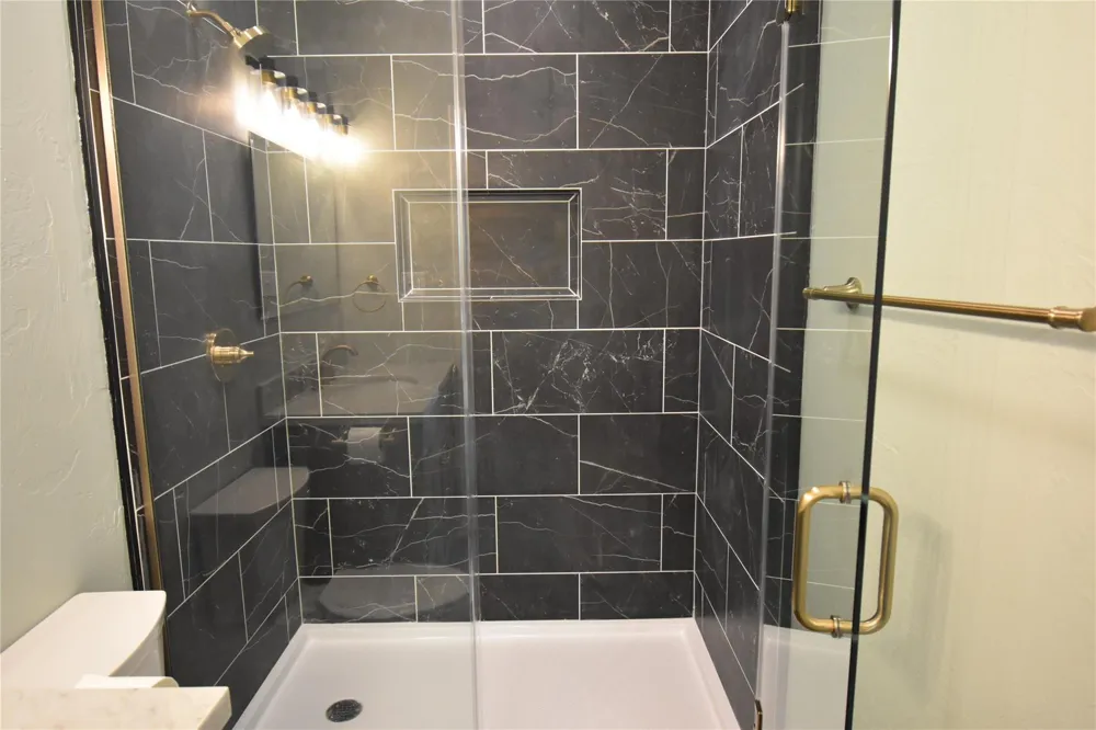 3205 Avenue K Bay City, TX 77414