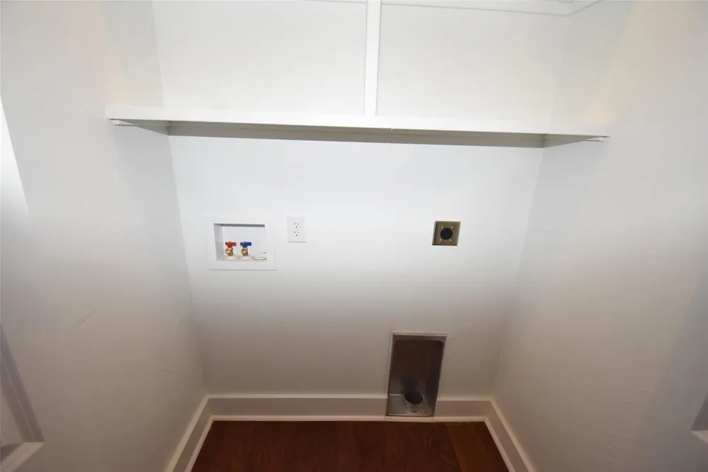 3205 Avenue K Bay City, TX 77414