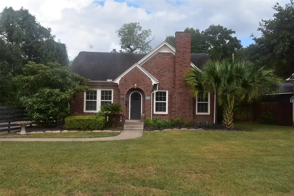 3205 Avenue K Bay City, TX 77414