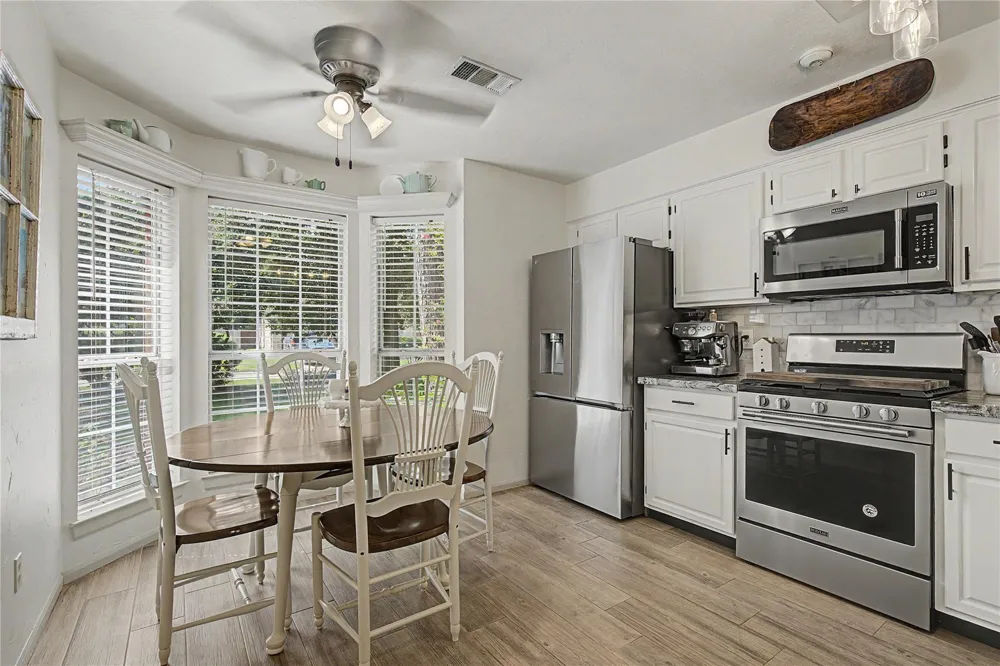 59 Laughing Brook Court The Woodlands, TX 77380