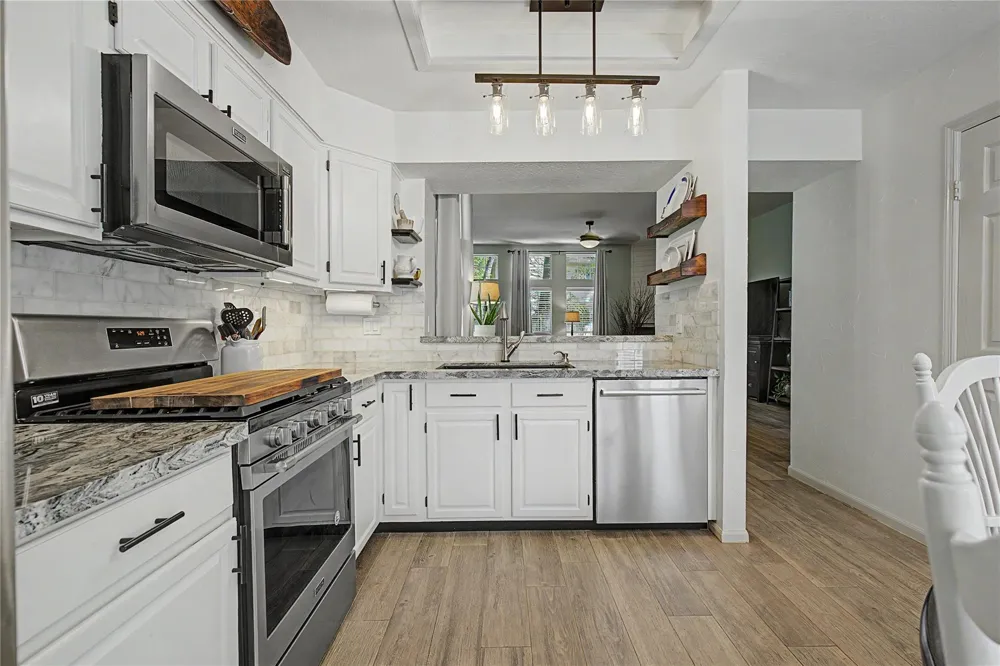 59 Laughing Brook Court The Woodlands, TX 77380