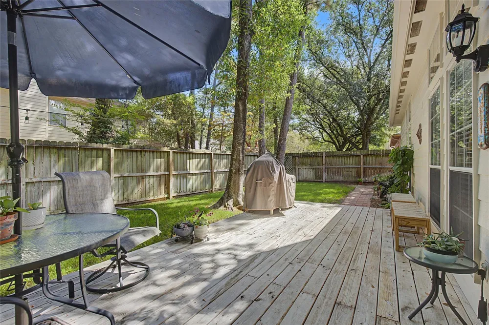 59 Laughing Brook Court The Woodlands, TX 77380