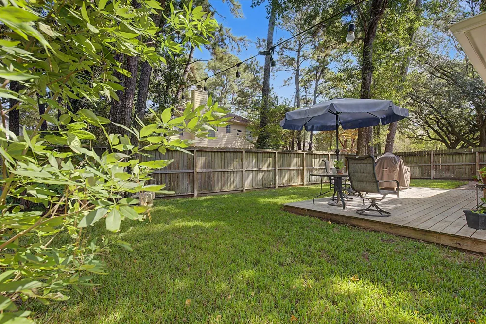 59 Laughing Brook Court The Woodlands, TX 77380