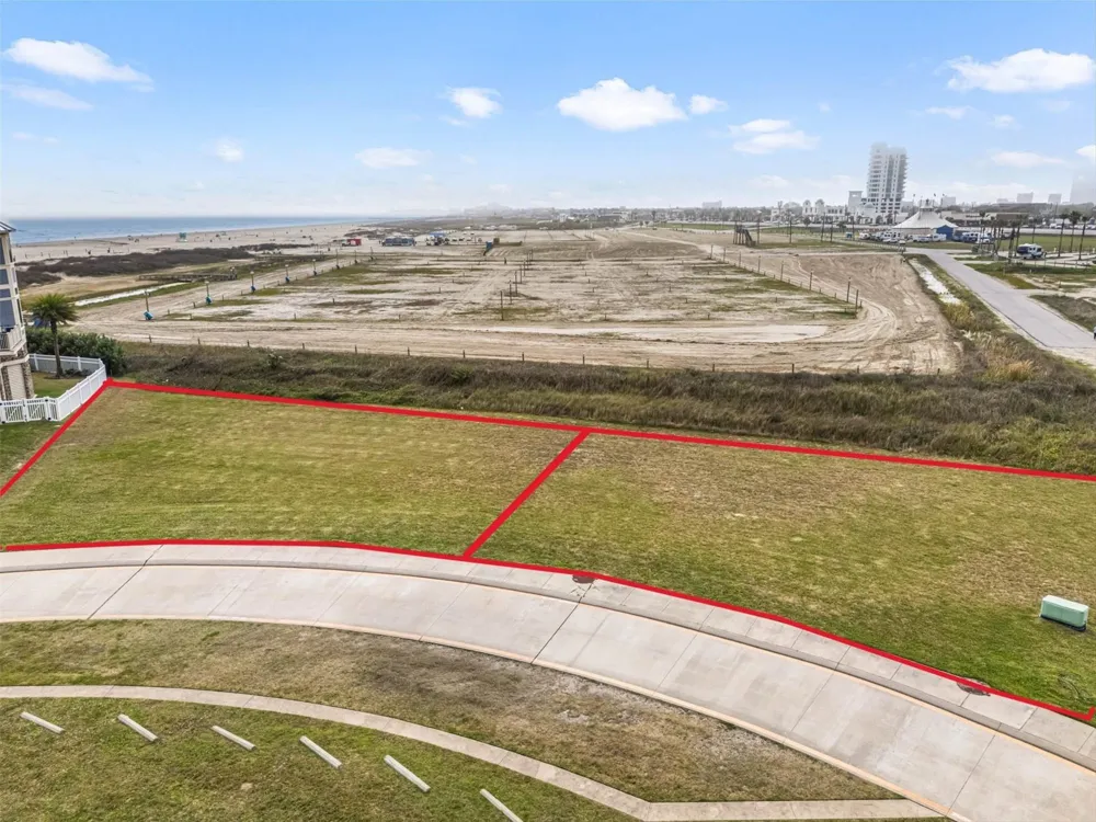 49 Grand Beach Boulevard Galveston, TX 77550