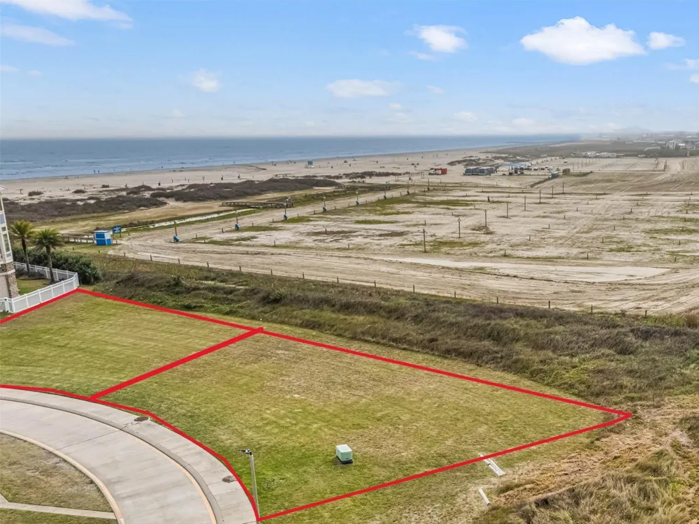 49 Grand Beach Boulevard Galveston, TX 77550