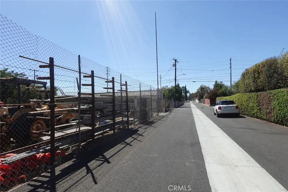 13248 5th Chino, CA 91710