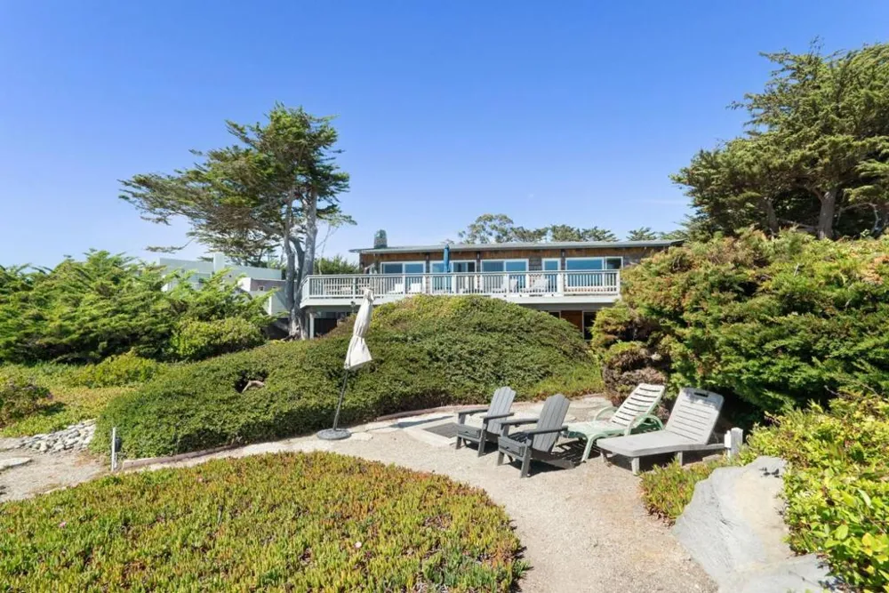 22650 E Cliff Drive Santa Cruz, CA 95062