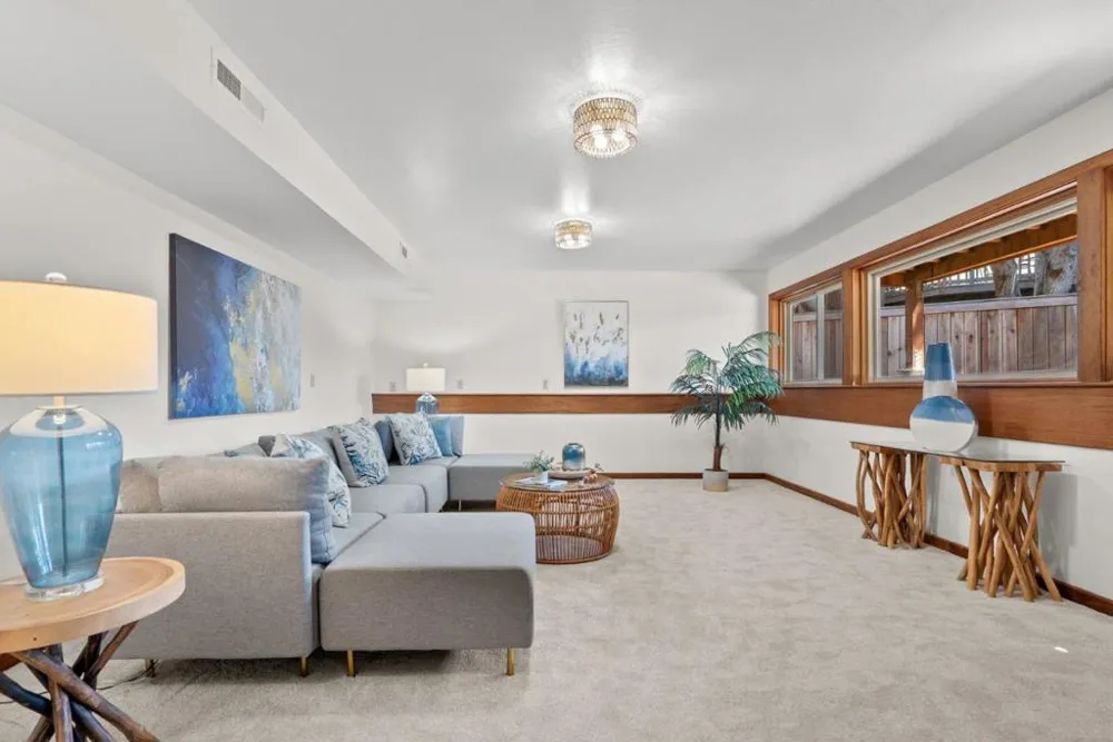 22650 E Cliff Drive Santa Cruz, CA 95062