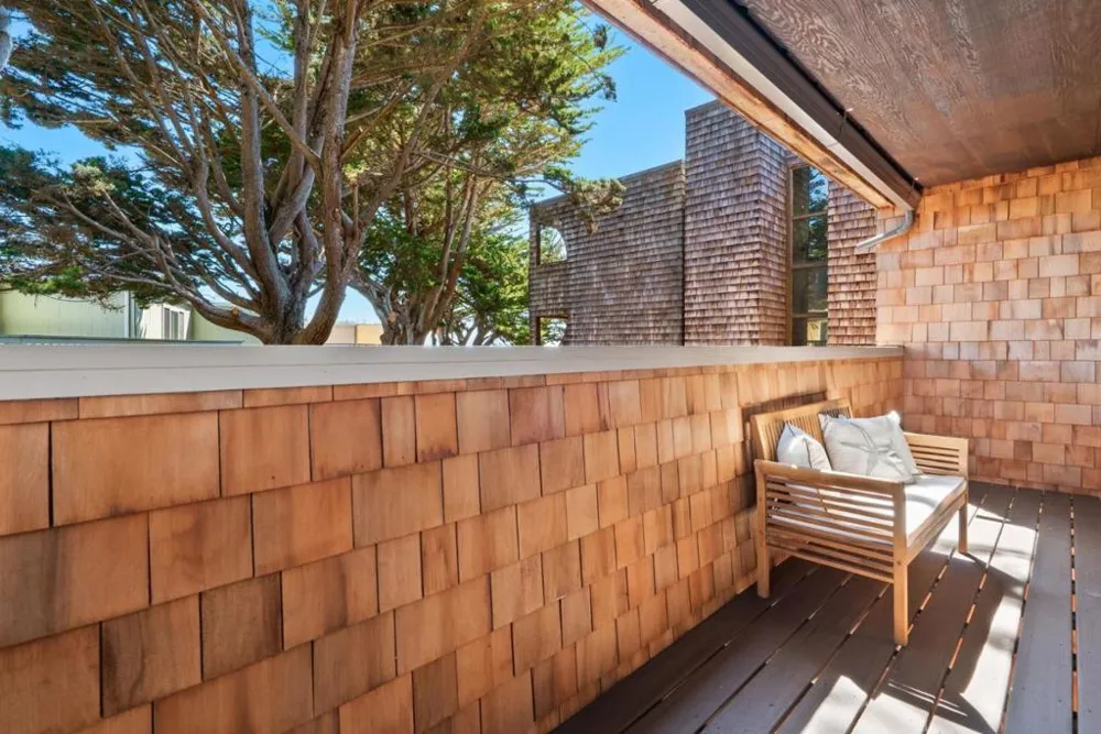 22650 E Cliff Drive Santa Cruz, CA 95062
