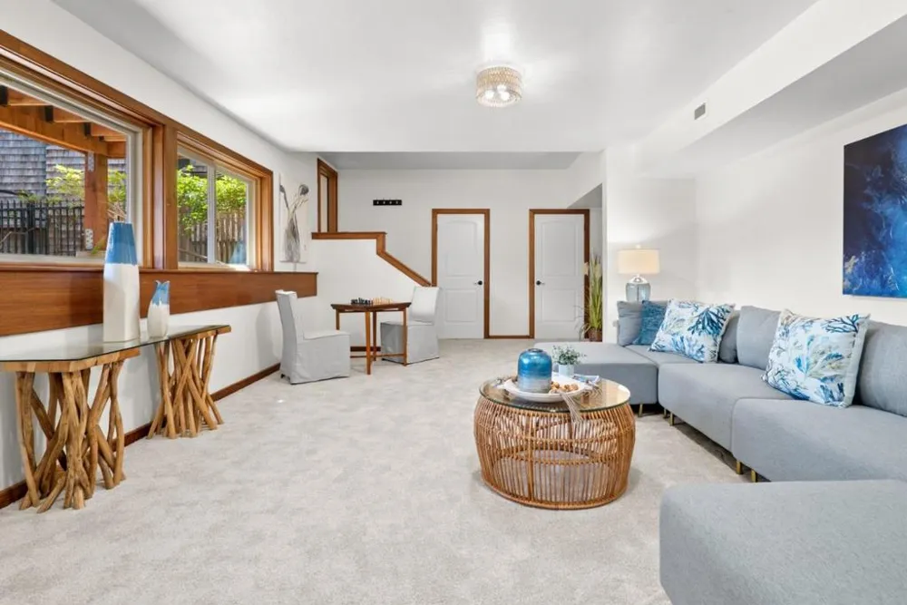22650 E Cliff Drive Santa Cruz, CA 95062