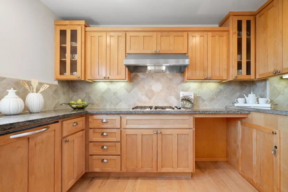 22650 E Cliff Drive Santa Cruz, CA 95062
