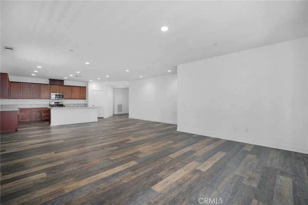 1649 Spring Run Lane Beaumont, CA 92223