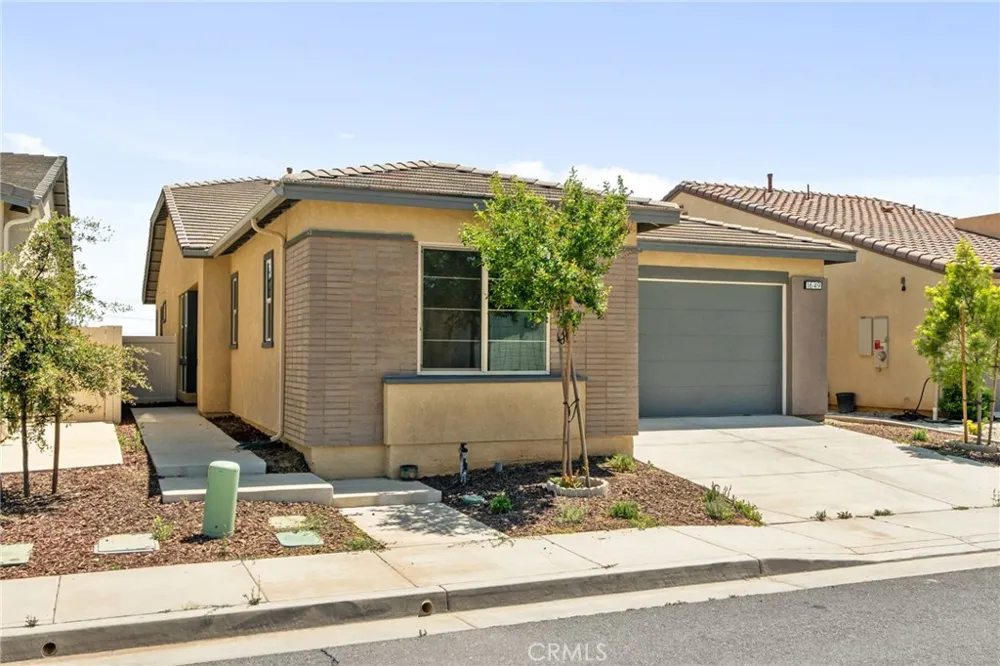 1649 Spring Run Lane Beaumont, CA 92223