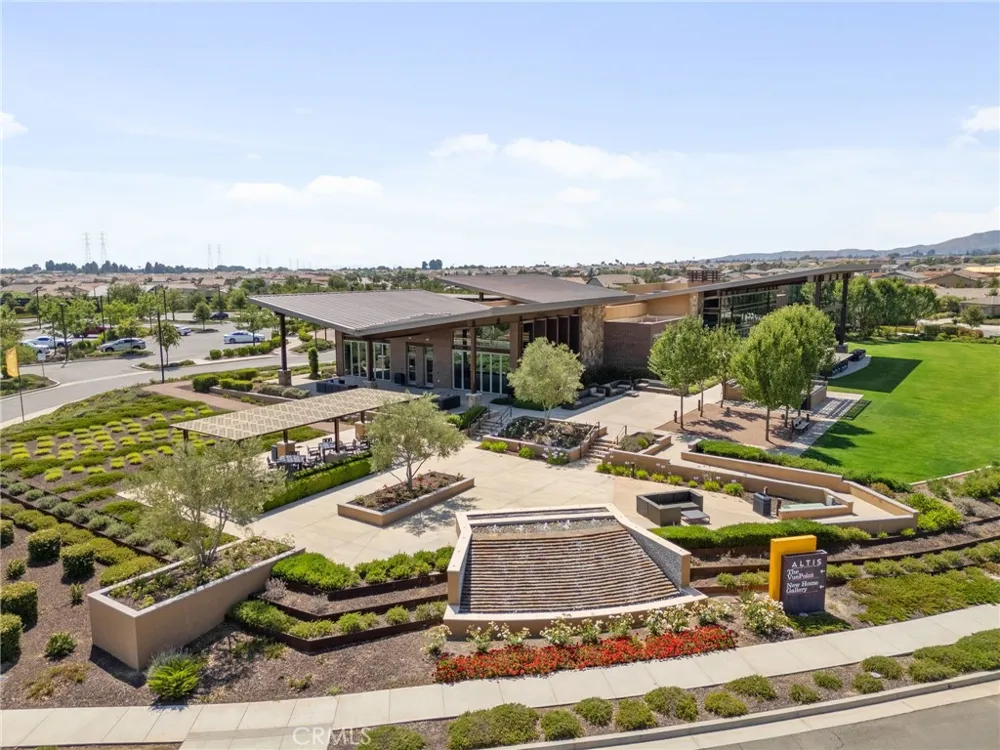 1649 Spring Run Lane Beaumont, CA 92223