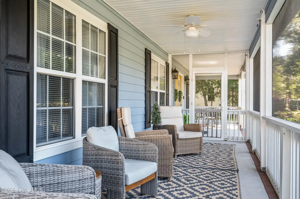 1631 Chadwick Shores Drive Sneads Ferry, NC 28460