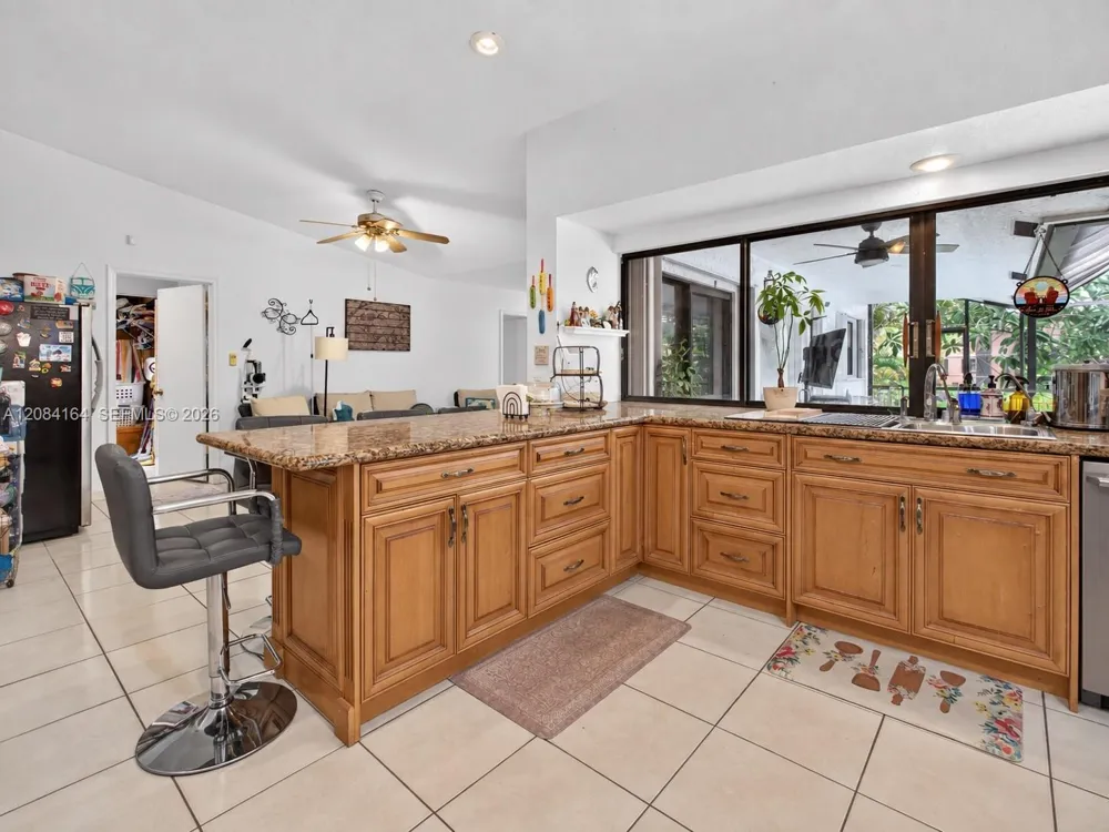 1539 NW 110th Ter Coral Springs, FL 33071