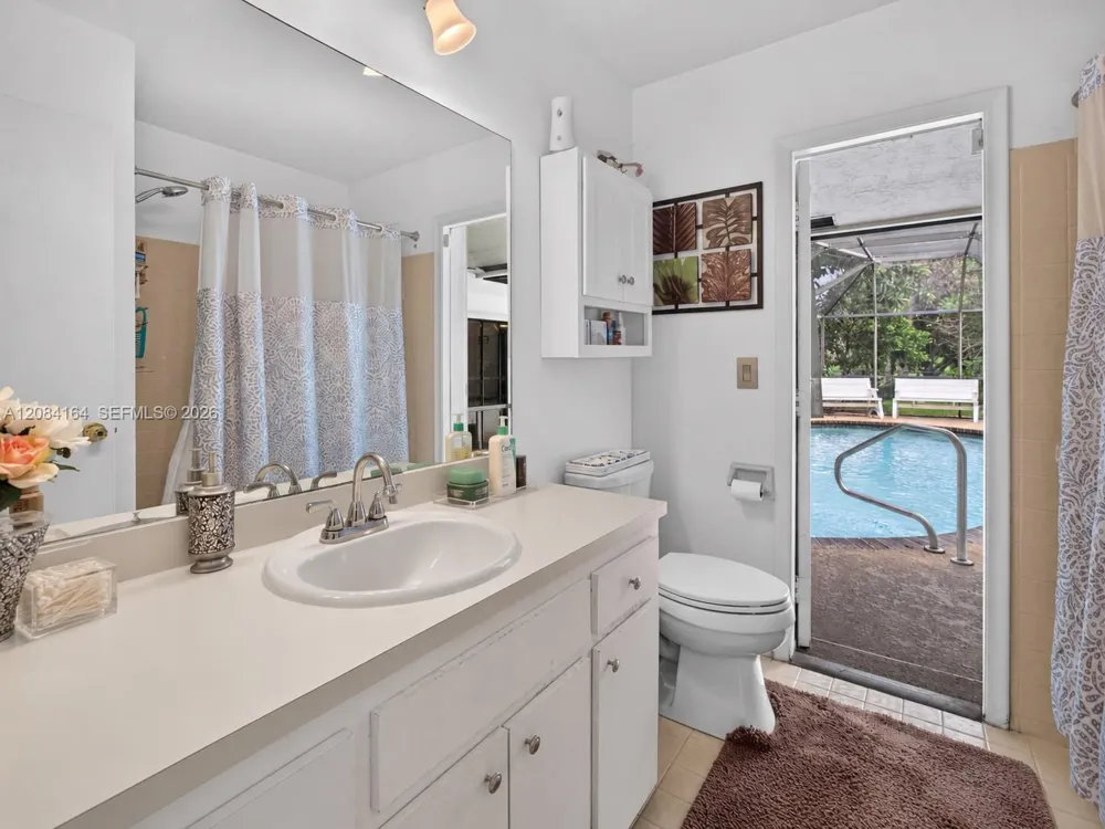 1539 NW 110th Ter Coral Springs, FL 33071