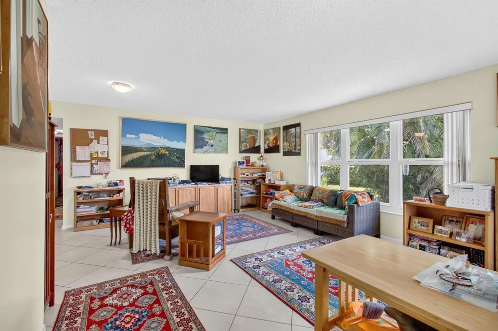 5174 LAKEFRONT BOULEVARD #D Delray Beach, FL 33484