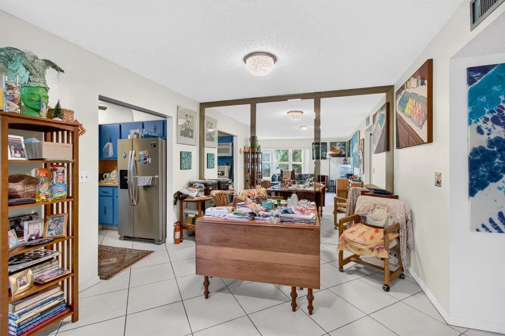 5174 LAKEFRONT BOULEVARD #D Delray Beach, FL 33484
